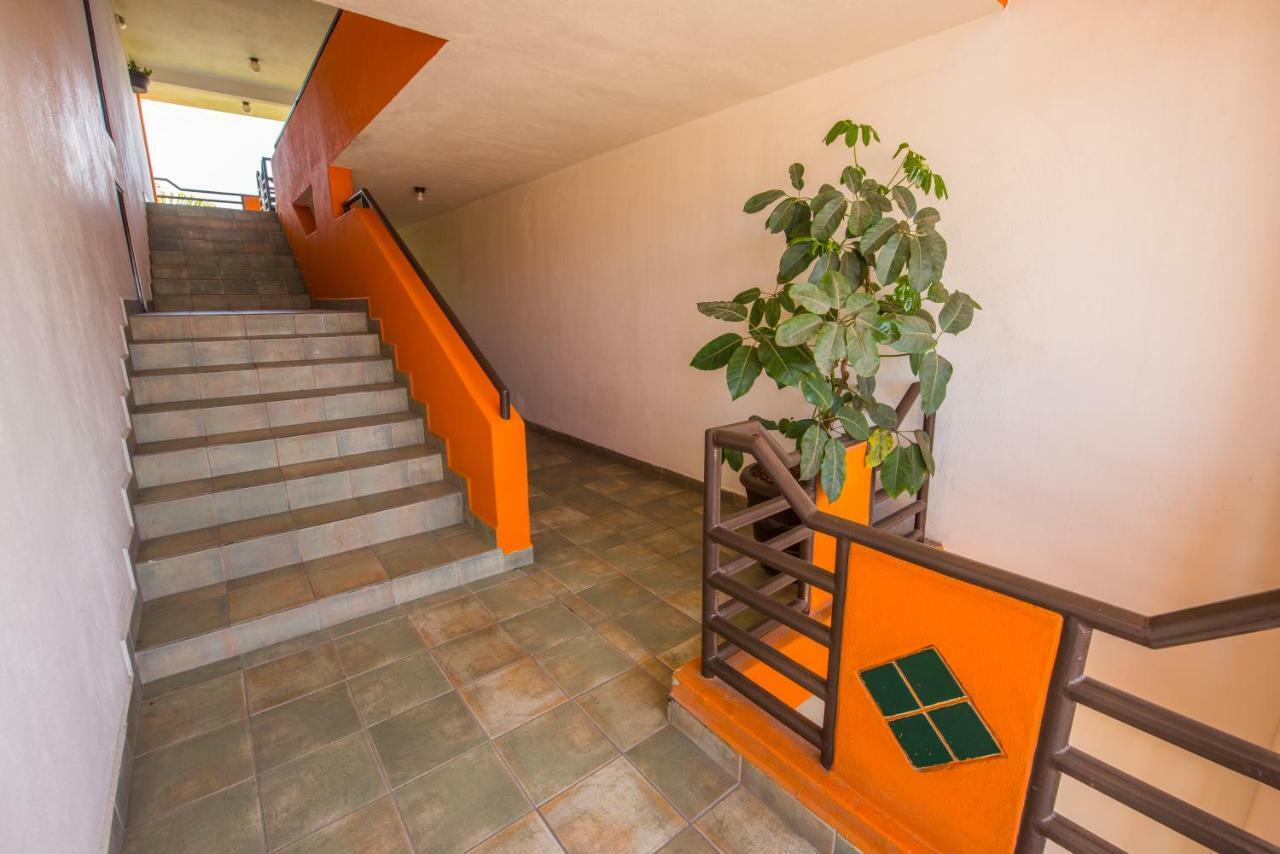 Hotel Cucapa Matamoros  ภายนอก รูปภาพ