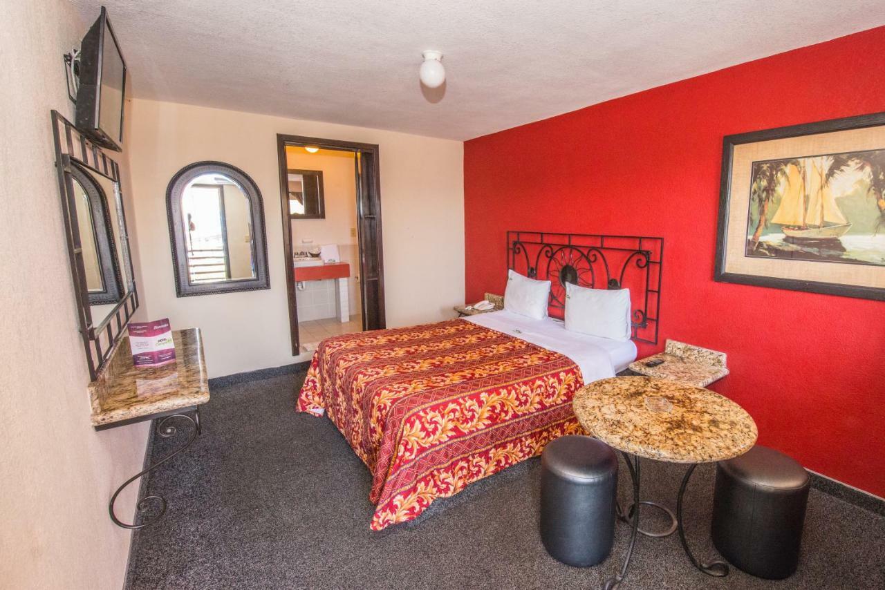 Hotel Cucapa Matamoros  ภายนอก รูปภาพ