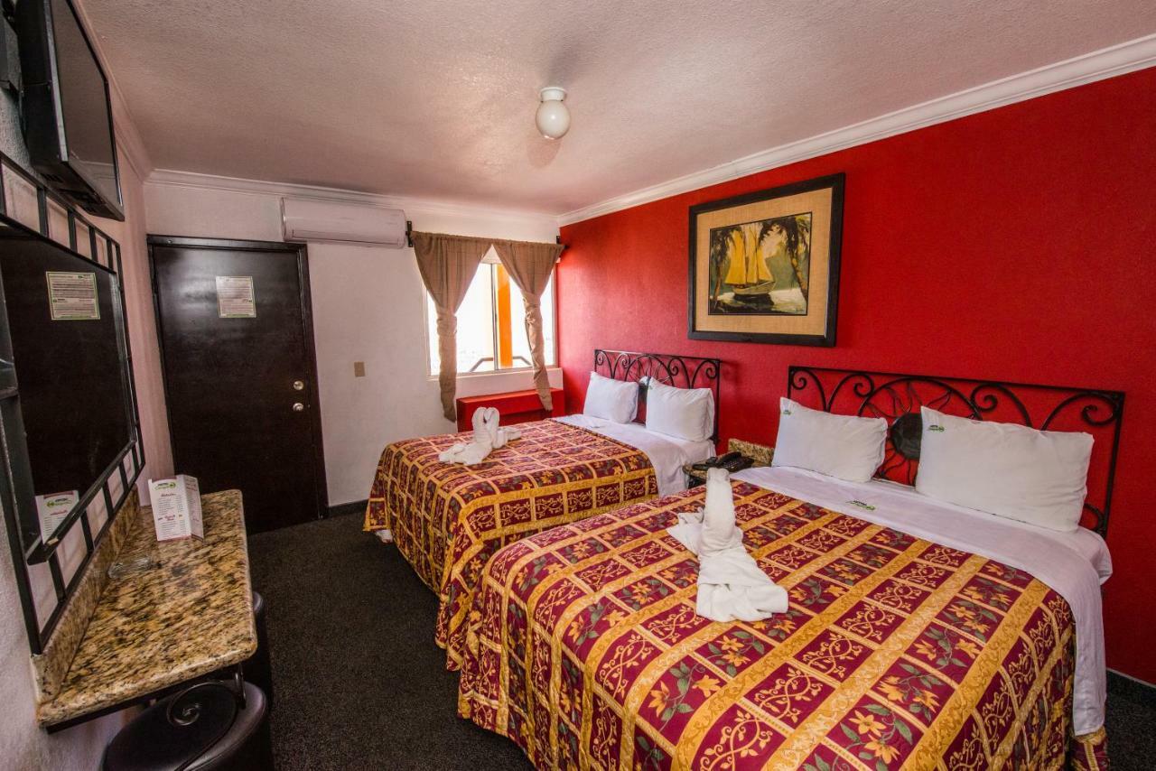 Hotel Cucapa Matamoros  ภายนอก รูปภาพ