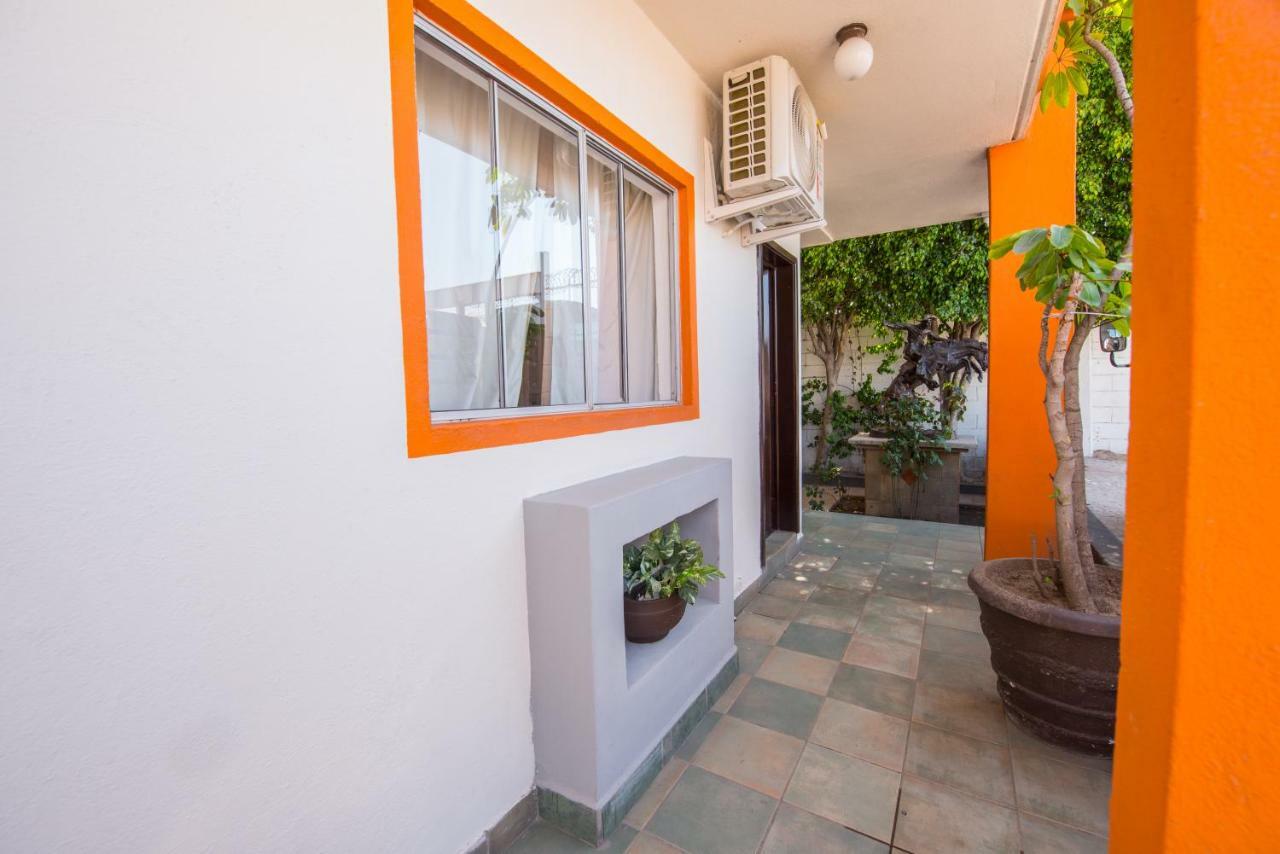 Hotel Cucapa Matamoros  ภายนอก รูปภาพ